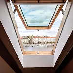 Apartment Attic On Waterfront / View / Netflix Prague