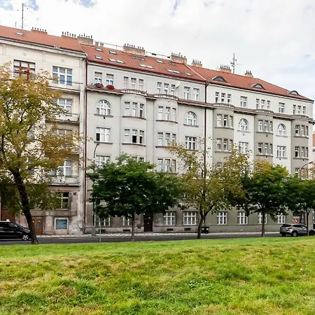 Apartman Attic On Waterfront / View / Netflix *